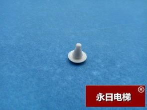 電梯安全防護細節 白色門豆廳門防撞粒的關鍵作用與規格解析